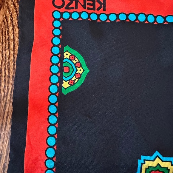 Kenzo x H&M square scarf - Picture 7 of 8